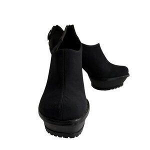 Lisa for Donald J Pliner Black Fabric Platform High Heels Platform – Size 6